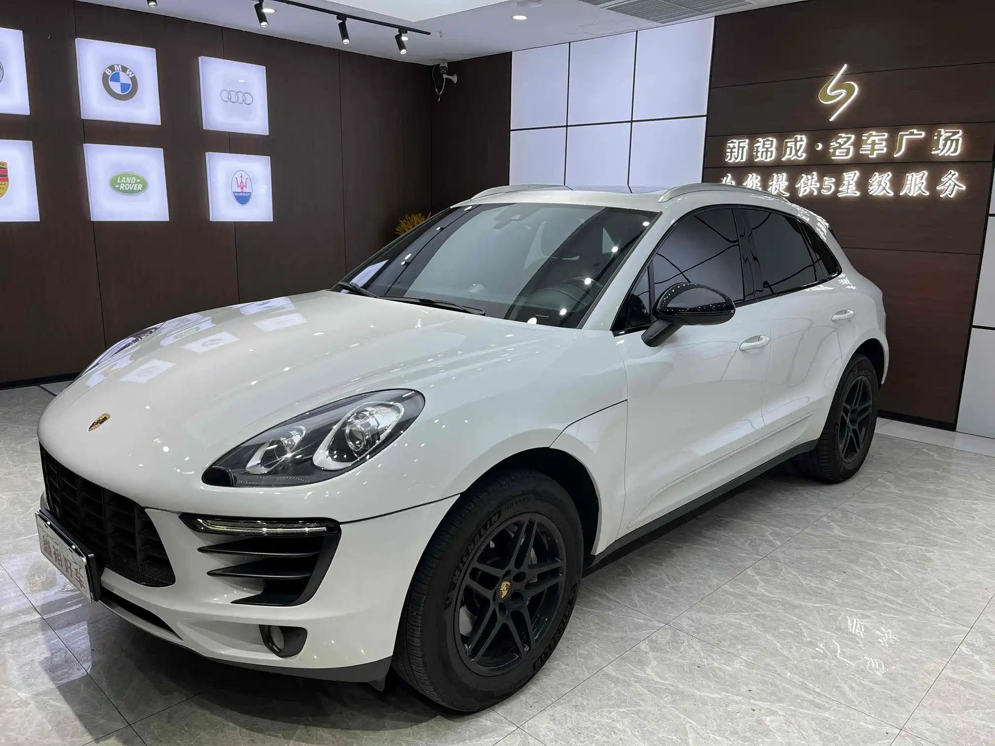 PORSCHE MACAN 2017