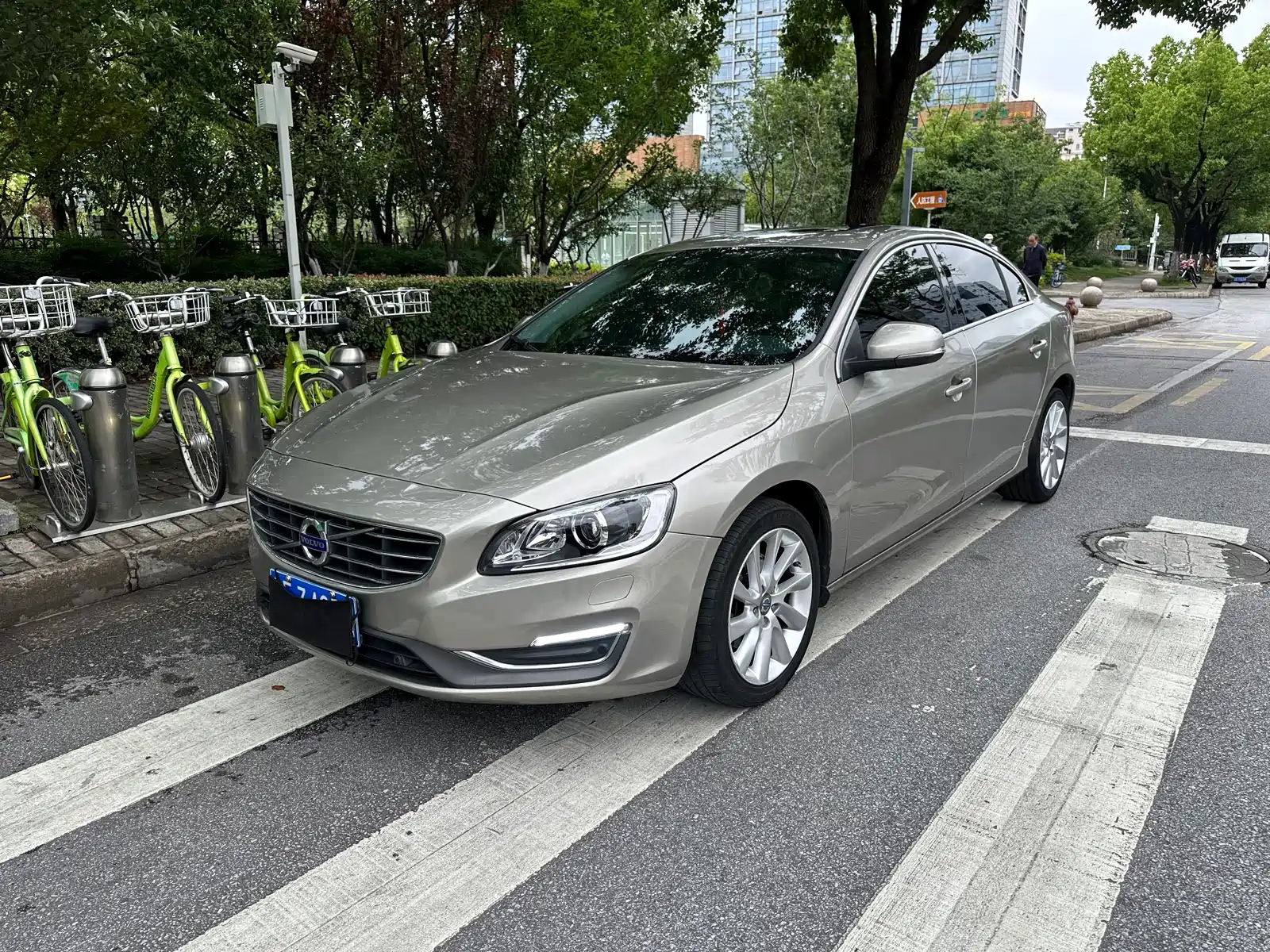 VOLVO S60 2015