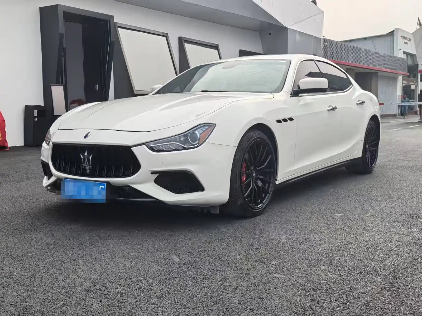 MASERATI GHIBLI 2014