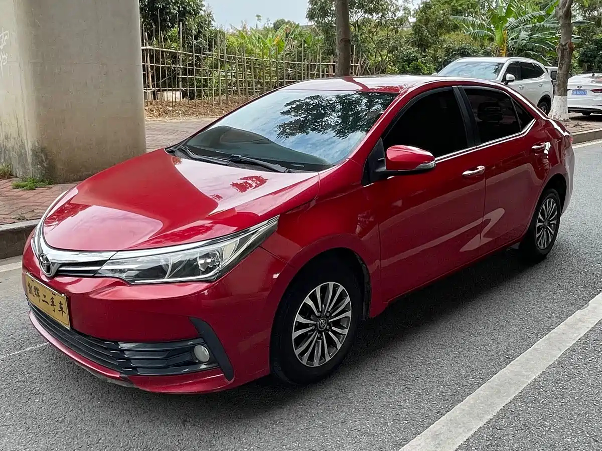 TOYOTA COROLLA
