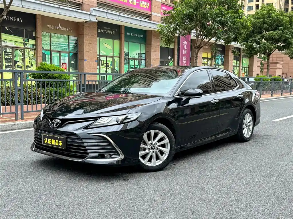 TOYOTA CAMRY 2021