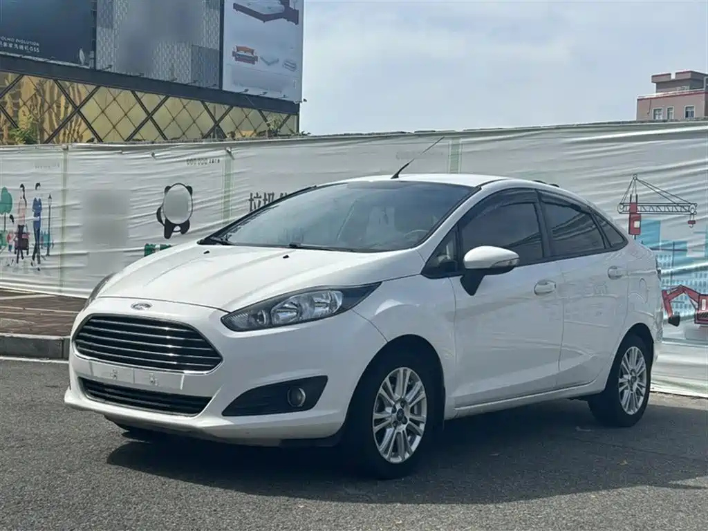 FORD FIESTA 2013
