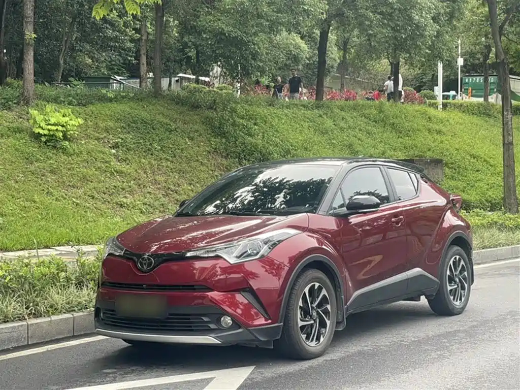 TOYOTA IZOA 2018