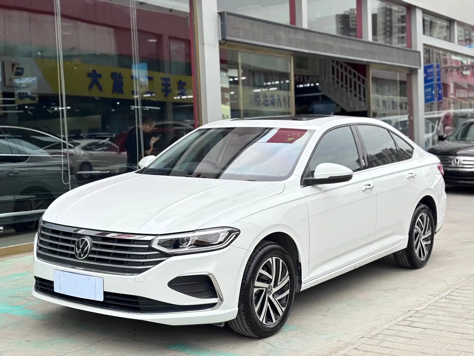 VOLKSWAGEN LAVIDA 2023