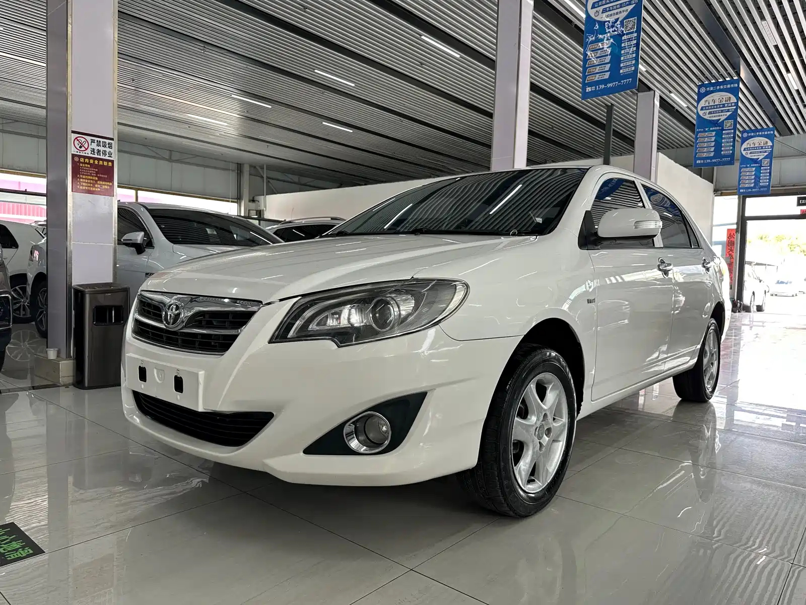 TOYOTA COROLLA 2013