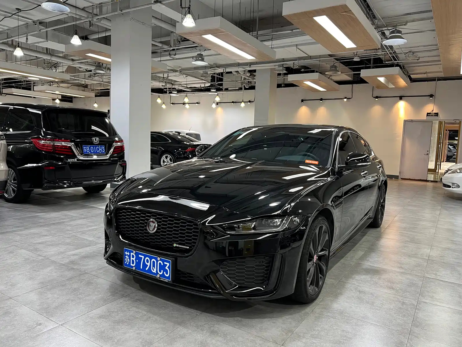 JAGUAR XEL 2021