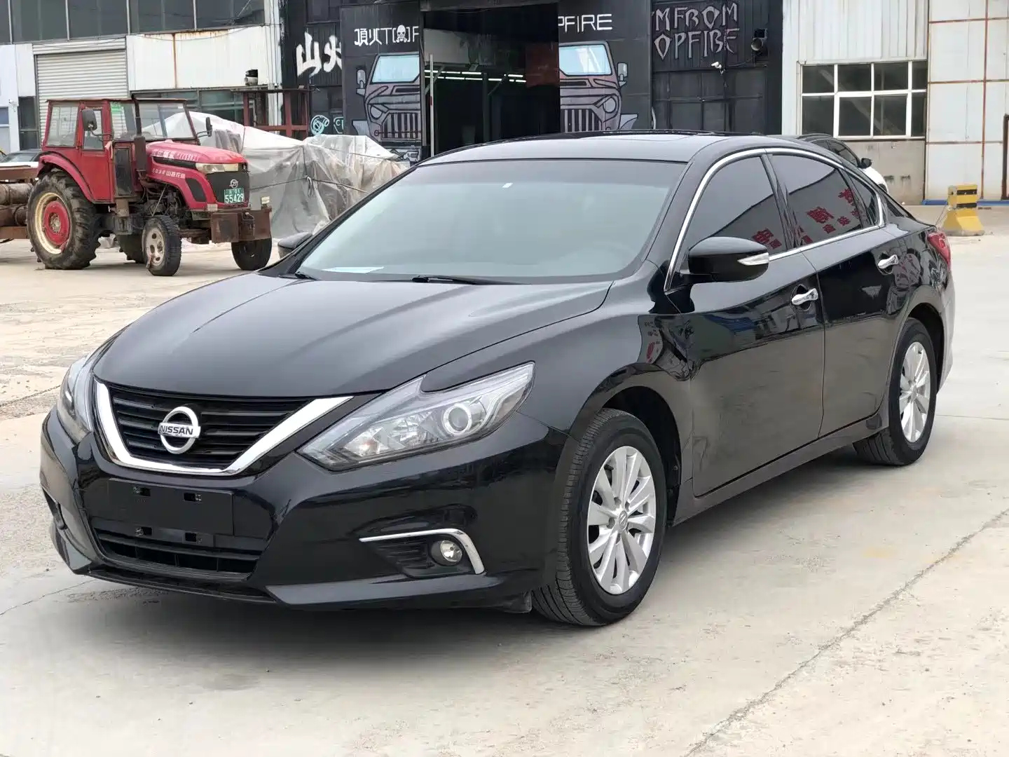 NISSAN TEANA 2016