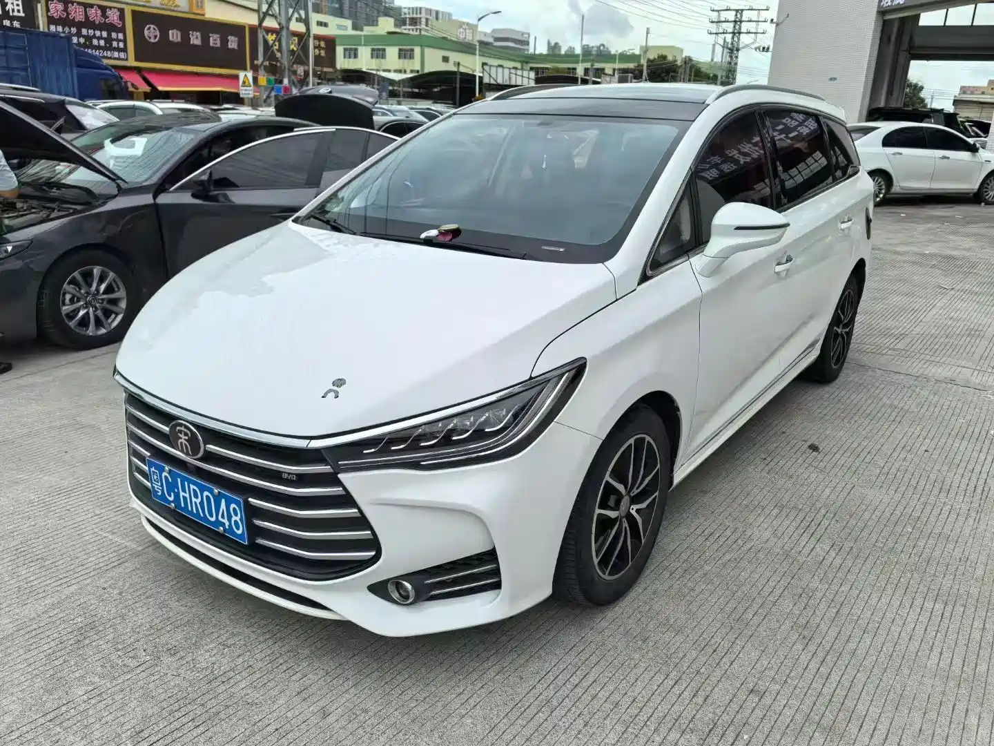 BYD SONG MAX 2017