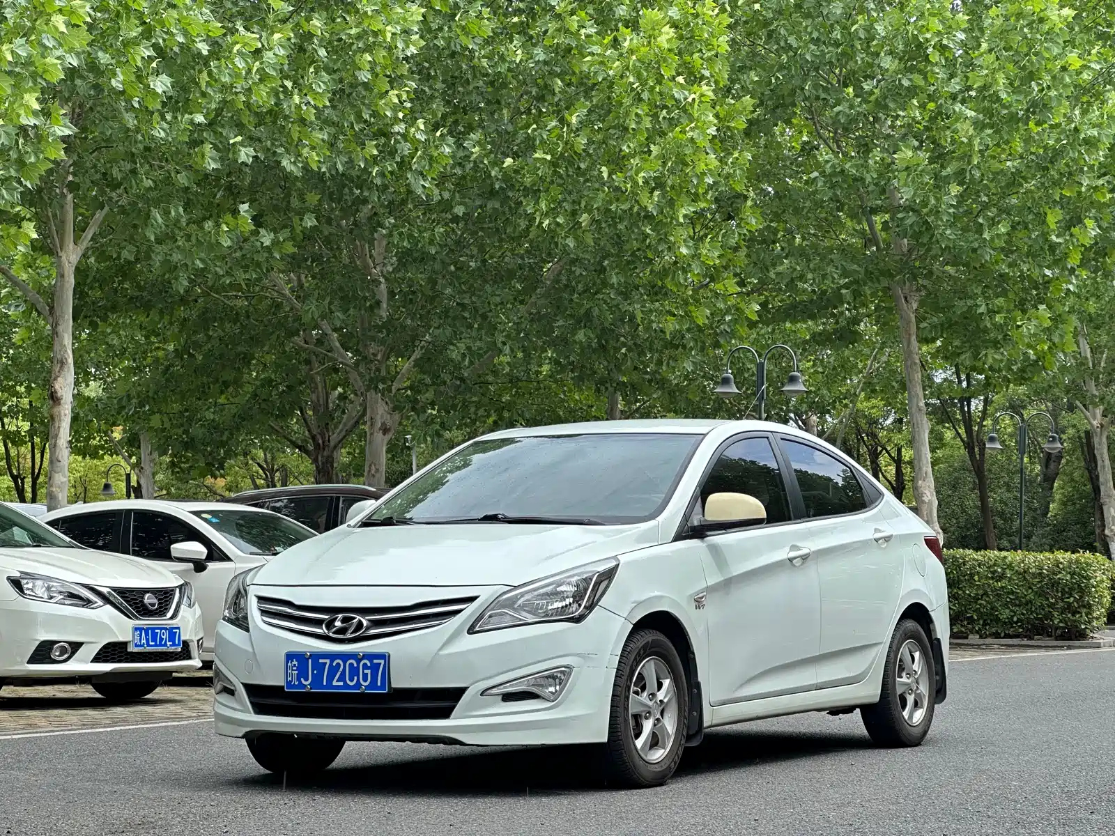 HYUNDAI RENA