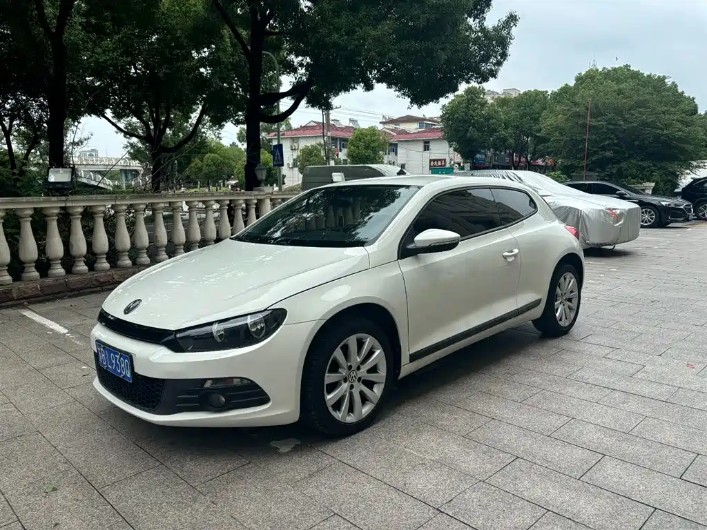 VOLKSWAGEN SCIROCCO 2014