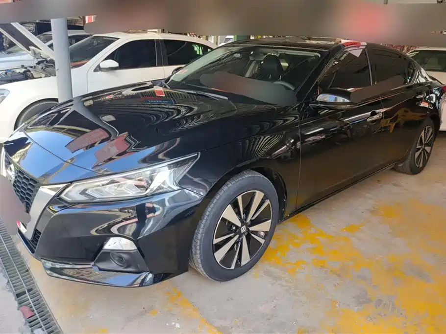 NISSAN TEANA 2021