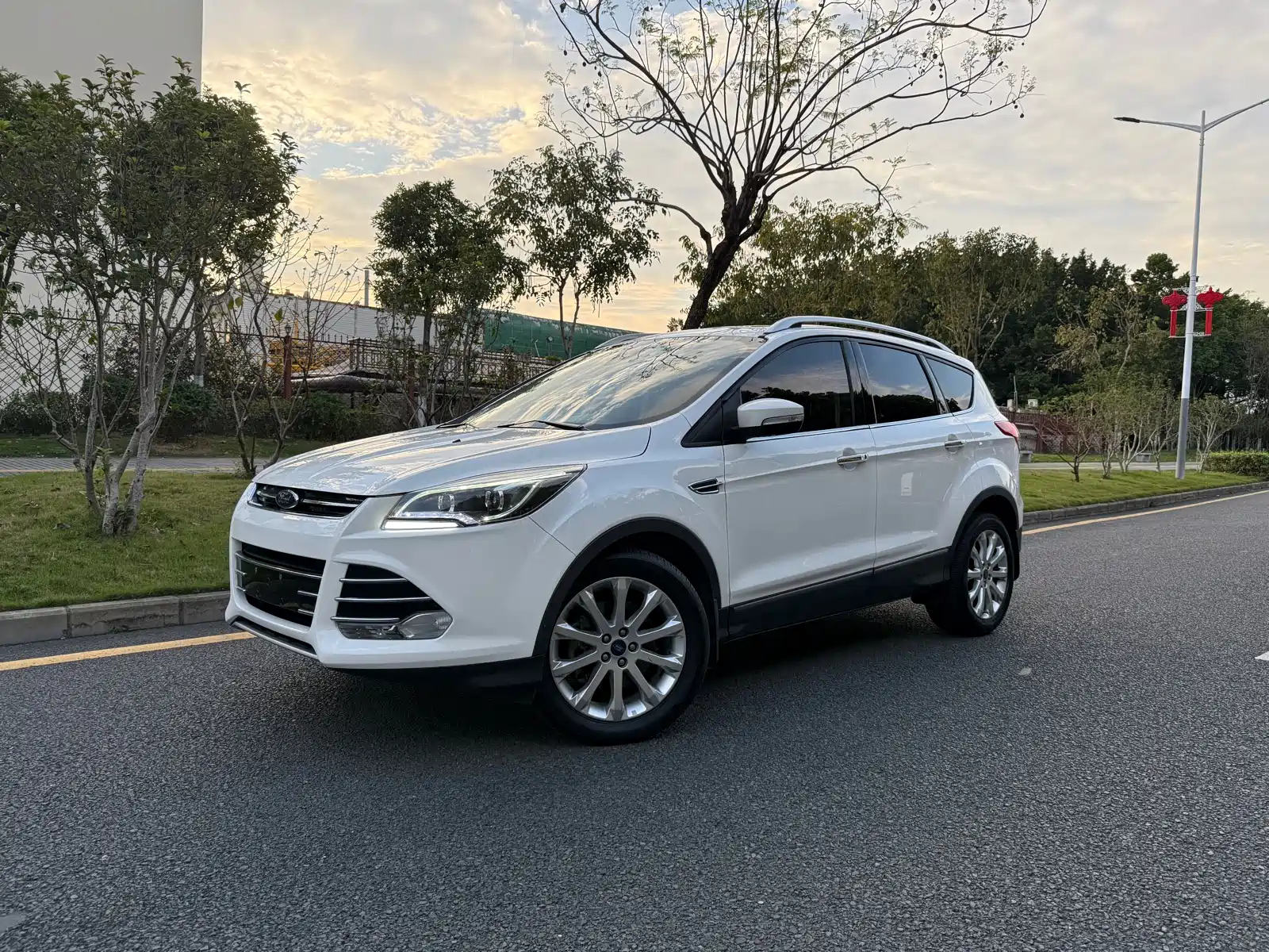 FORD ESCAPE 2015