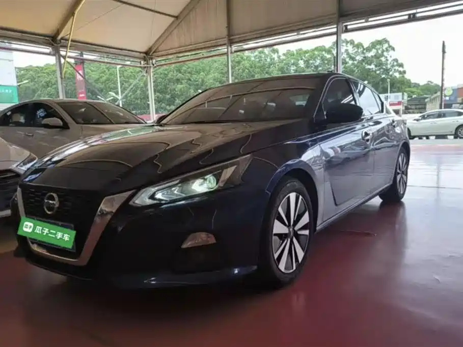 NISSAN TEANA 2021