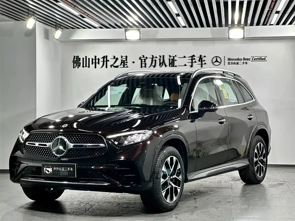 MERCEDES BENZ GLC 2024
