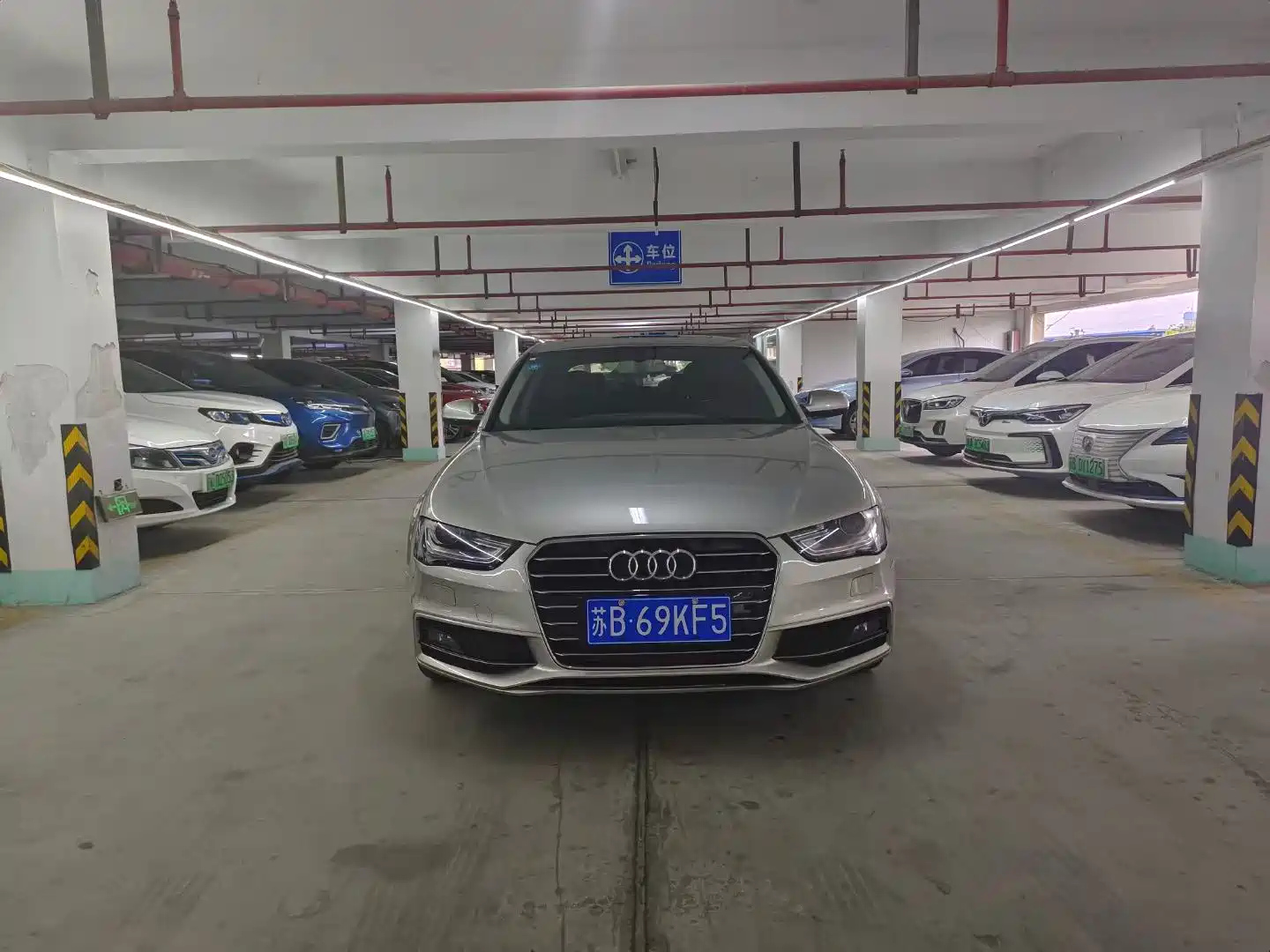 AUDI A4L 2016