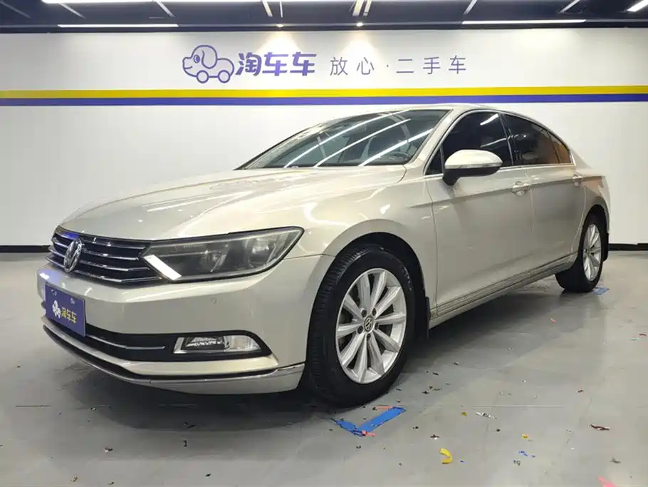 VOLKSWAGEN MAGOTAN 2017