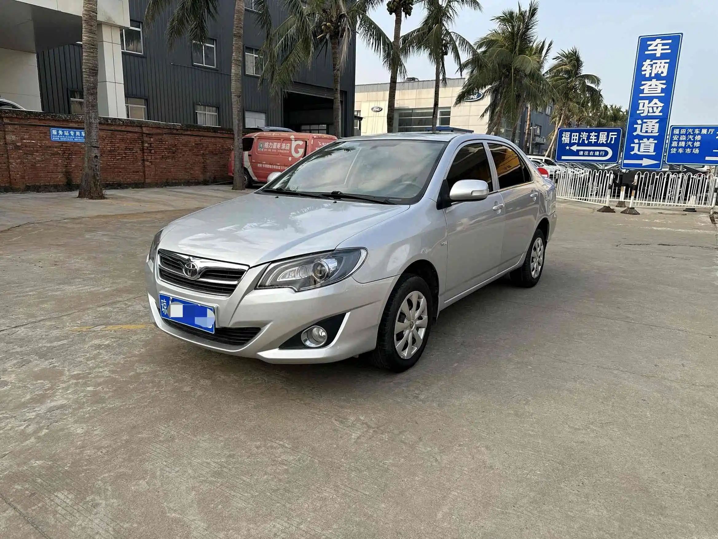 TOYOTA COROLLA 2013