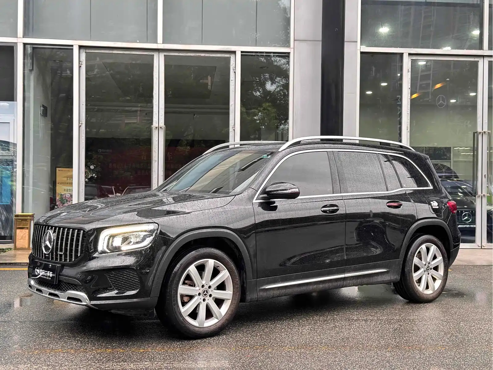 MERCEDES BENZ GLB 2020