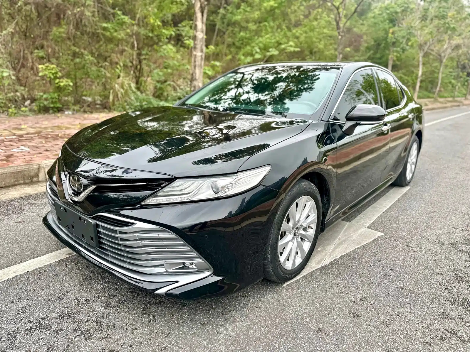 TOYOTA CAMRY 2018