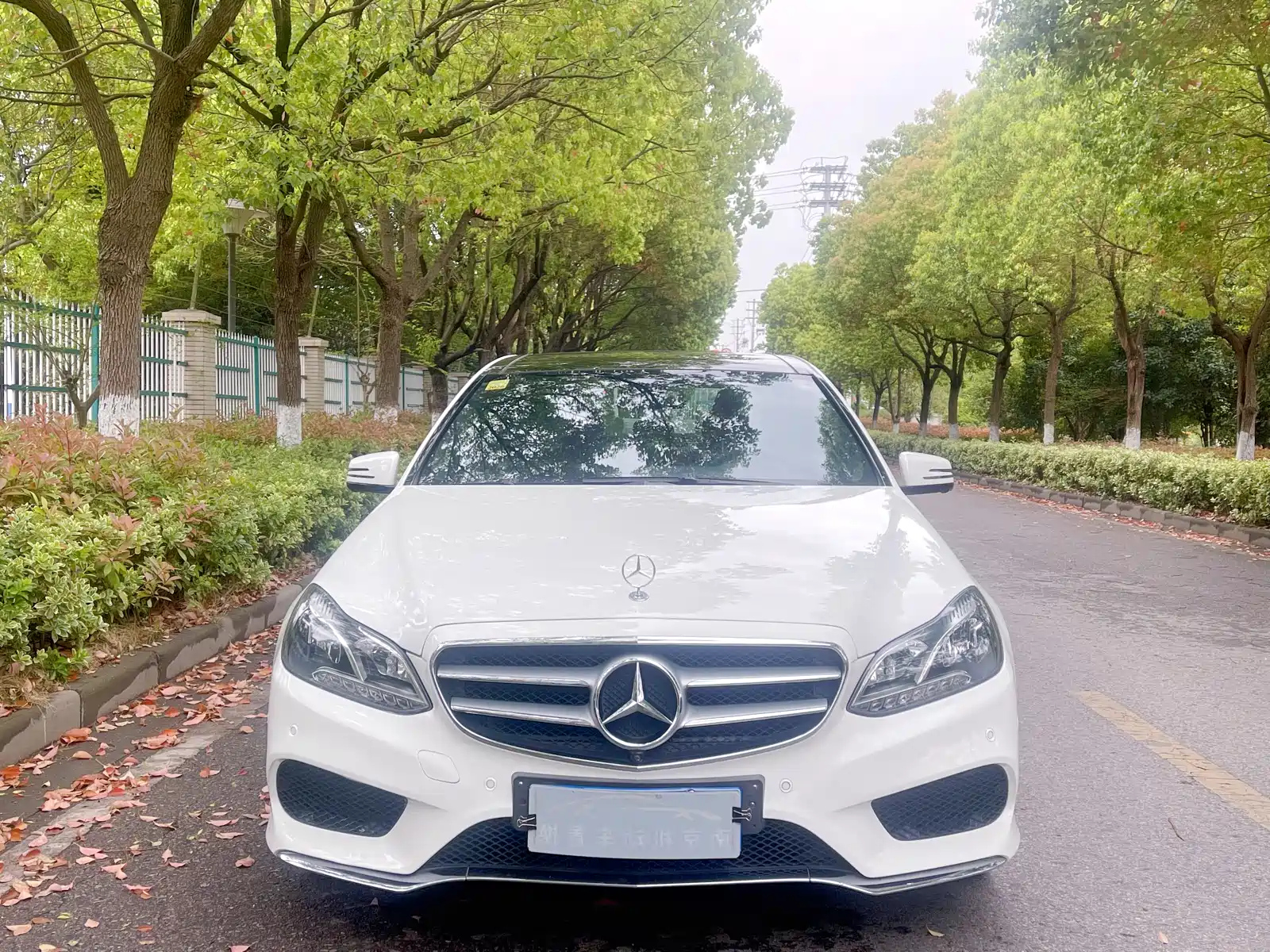 MERCEDES BENZ E-CLASS 2014