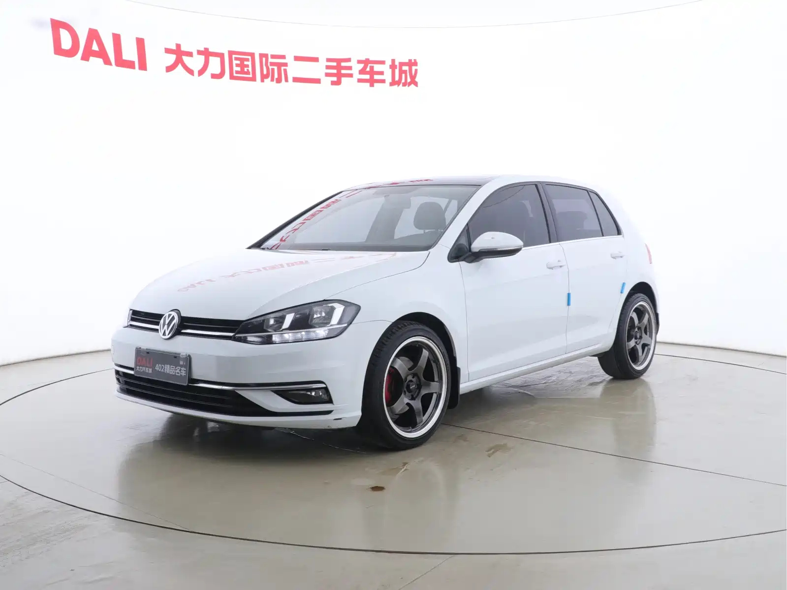 VOLKSWAGEN GOLF 2018