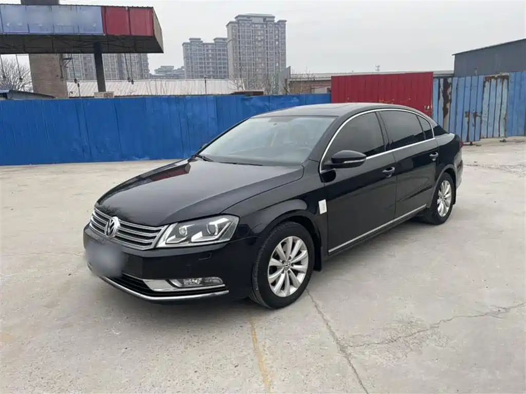 VOLKSWAGEN MAGOTAN 2016