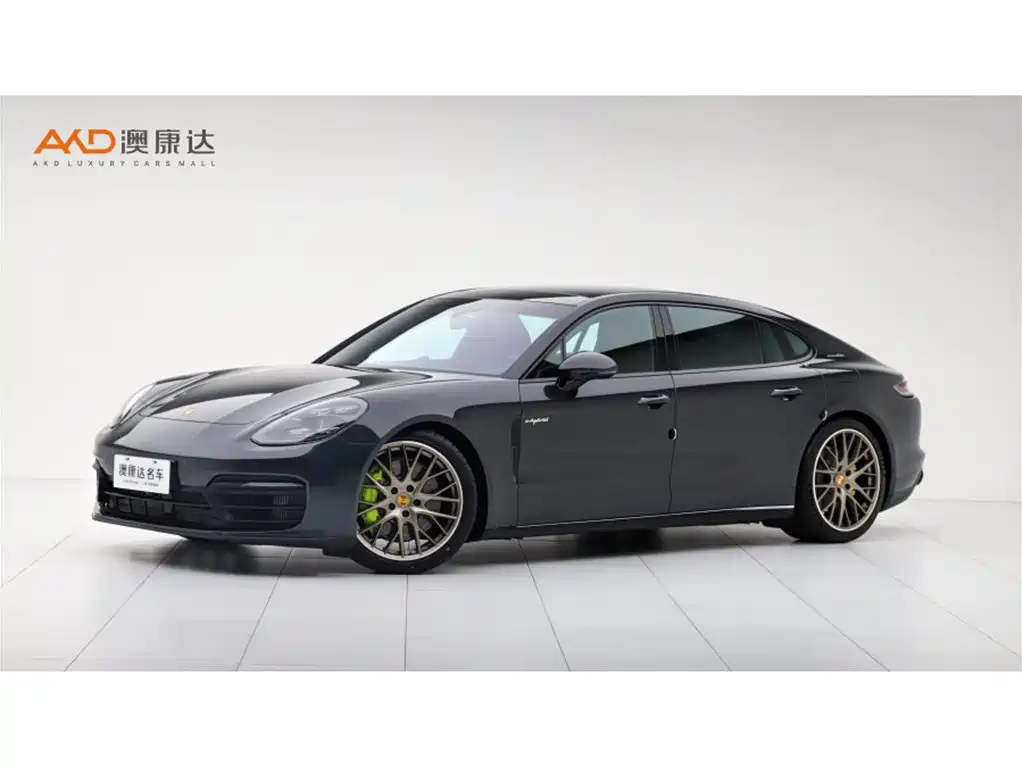 PORSCHE PANAMERA NEW ENERGY 2021