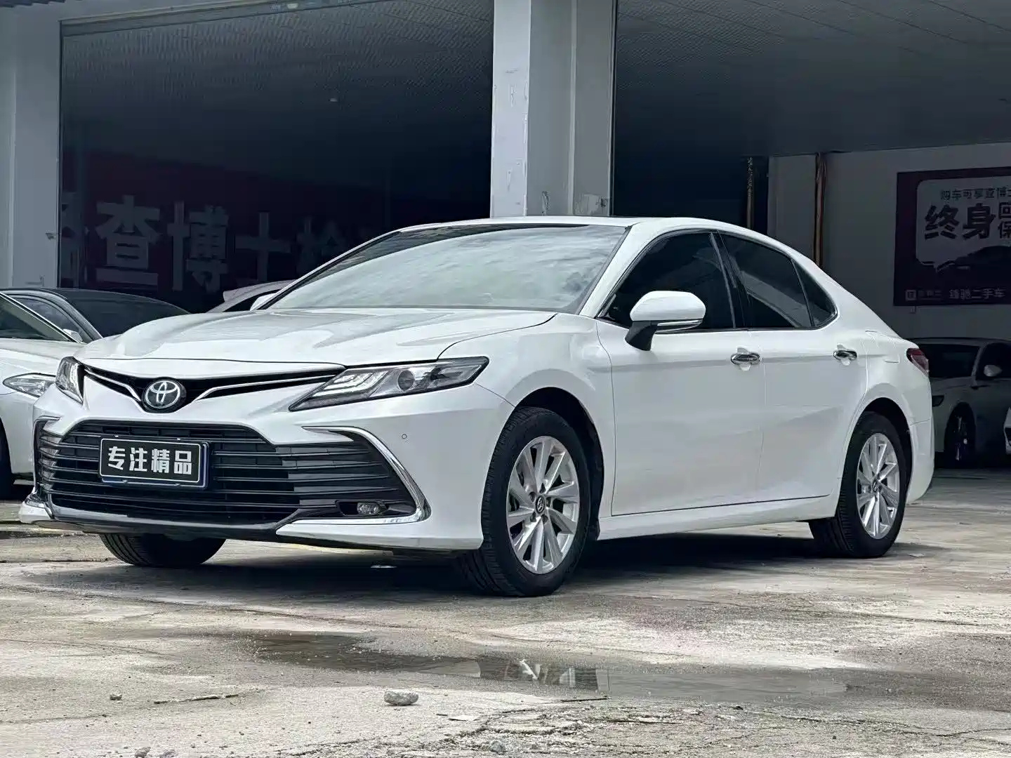 TOYOTA CAMRY 2021