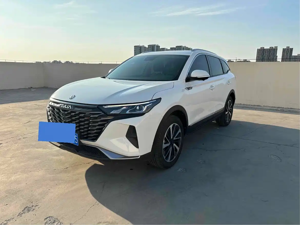 DONGFENG AEOLUS AX7 2022