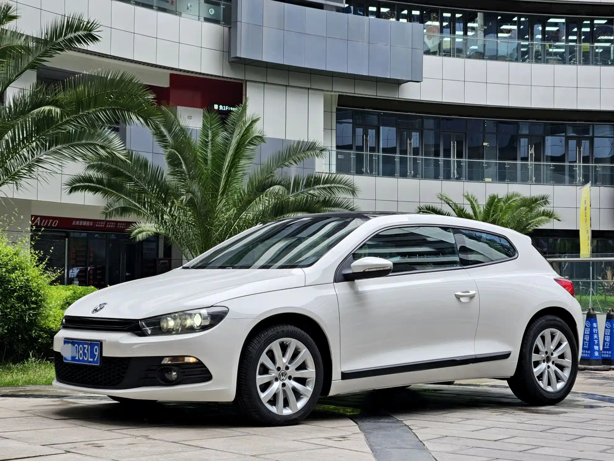 VOLKSWAGEN SCIROCCO 2009