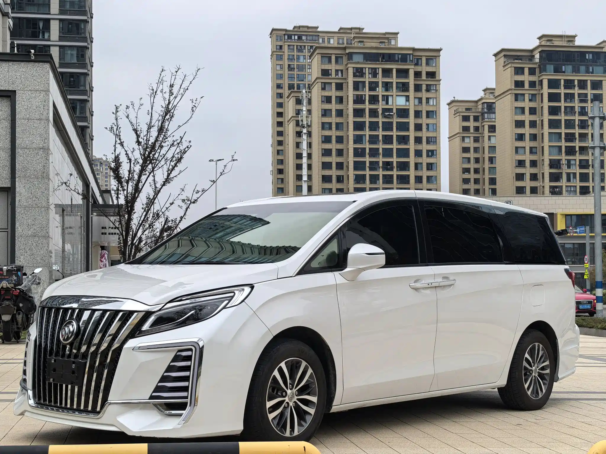 BUICK GL8 2018