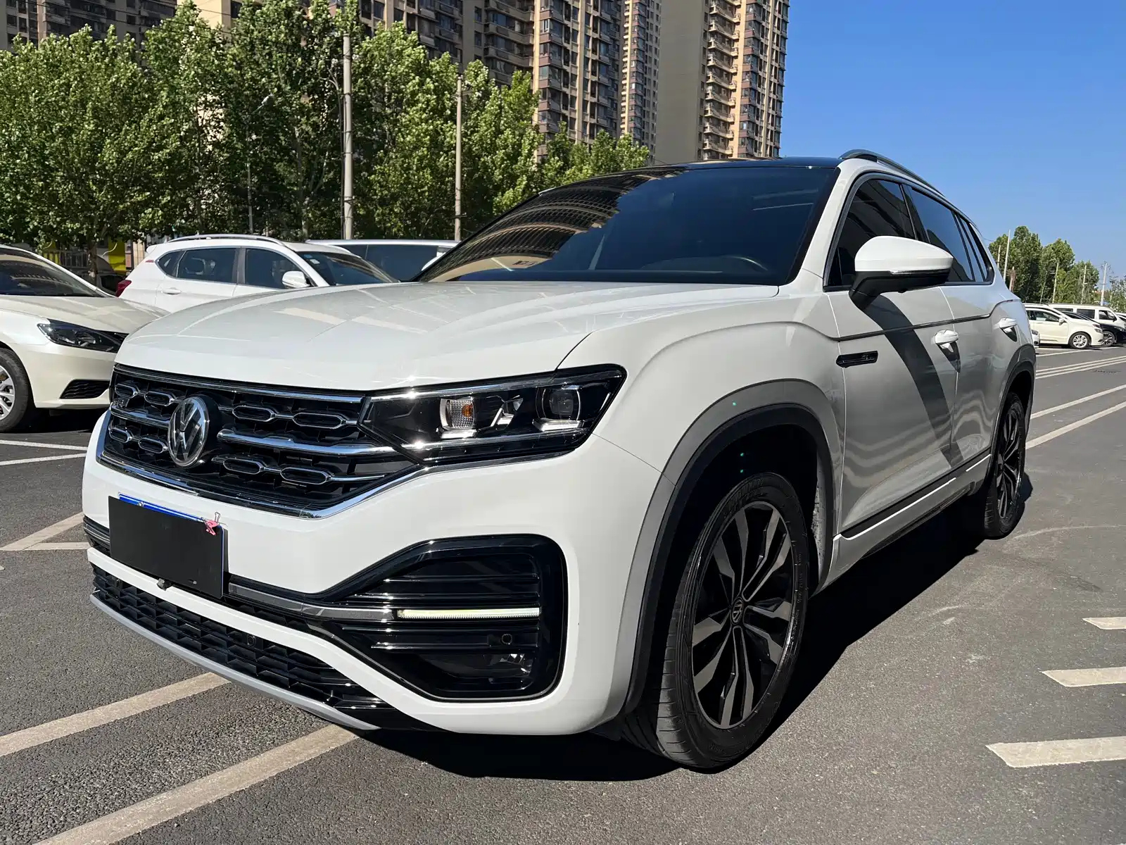 VOLKSWAGEN TAYRON 2019