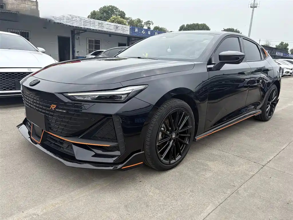 CHANGAN UNI-V 2023