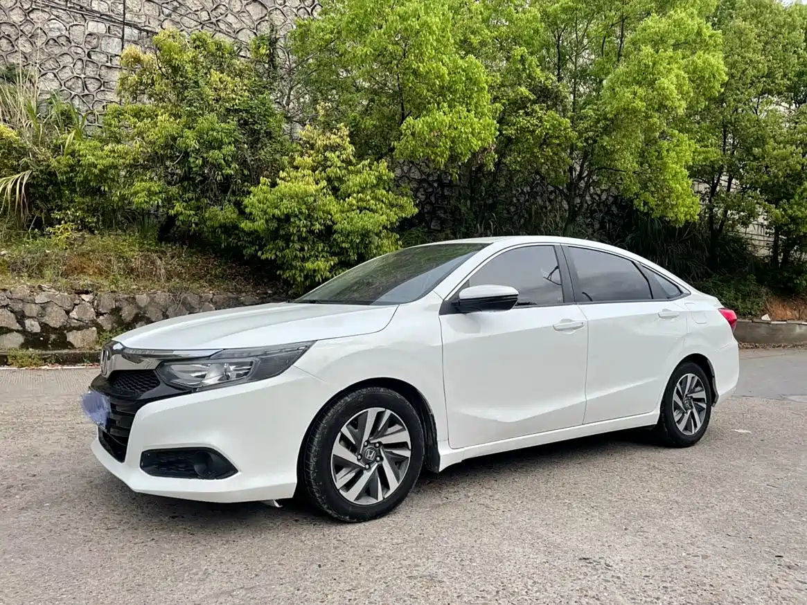 HONDA CRIDER 2019