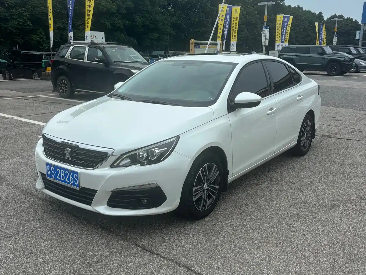PEUGEOT 308 2018