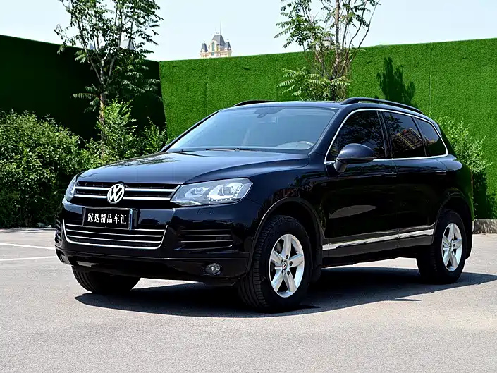 VOLKSWAGEN TOUAREG 2012