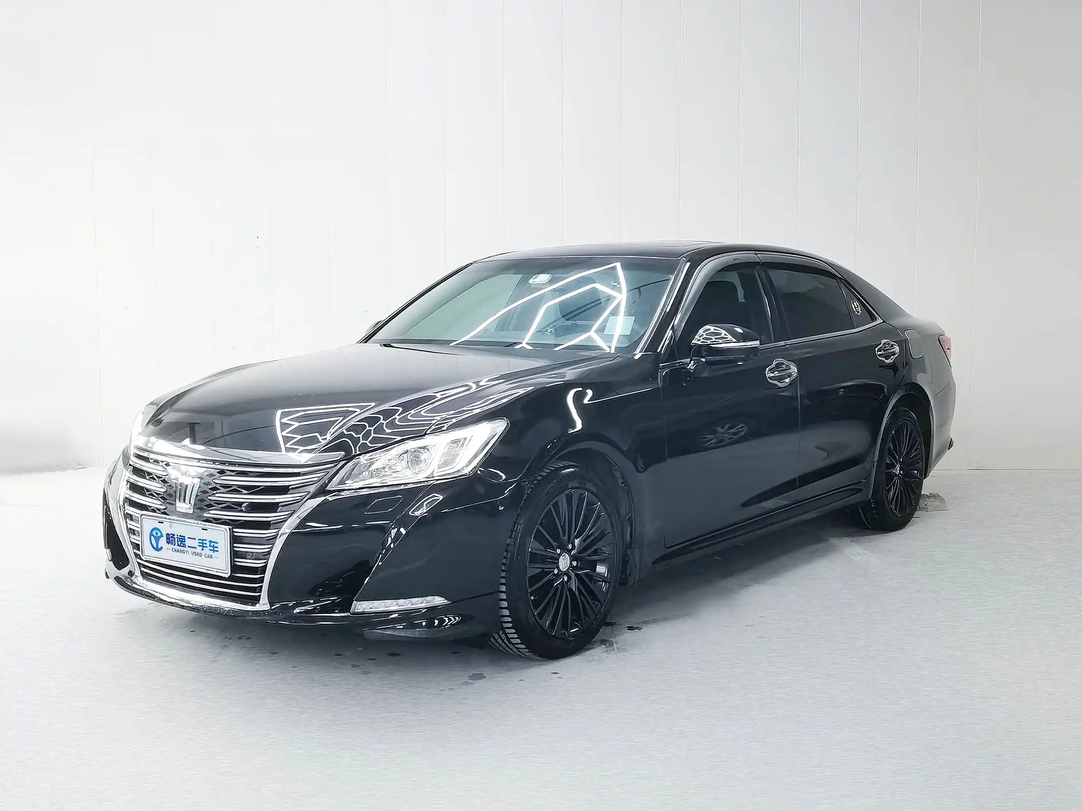 TOYOTA CROWN 2015