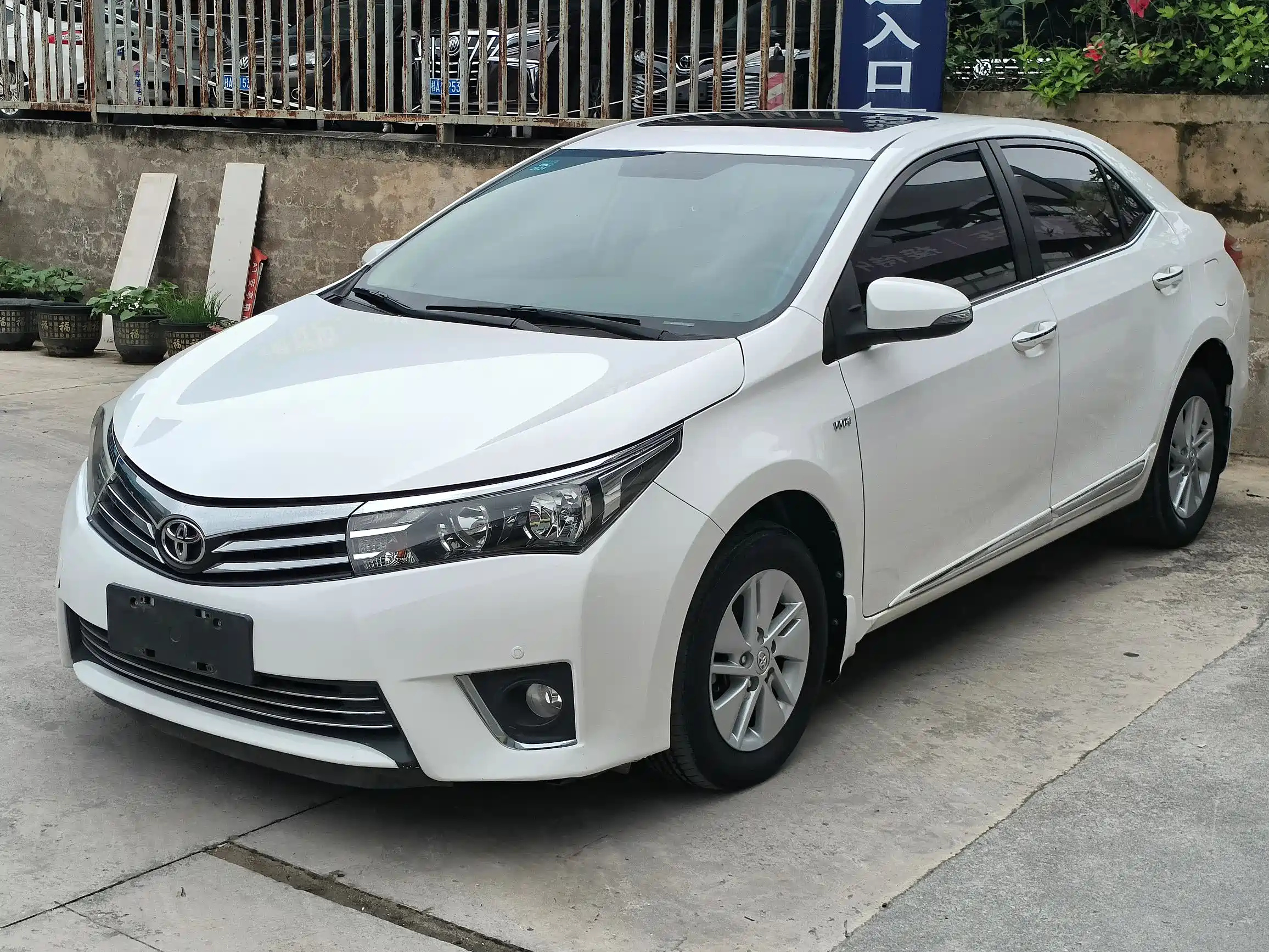 TOYOTA COROLLA 2014