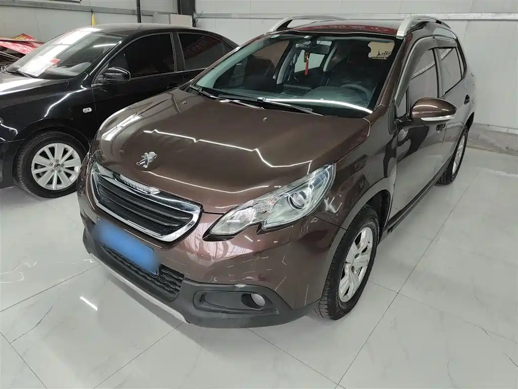 PEUGEOT 2008 2015