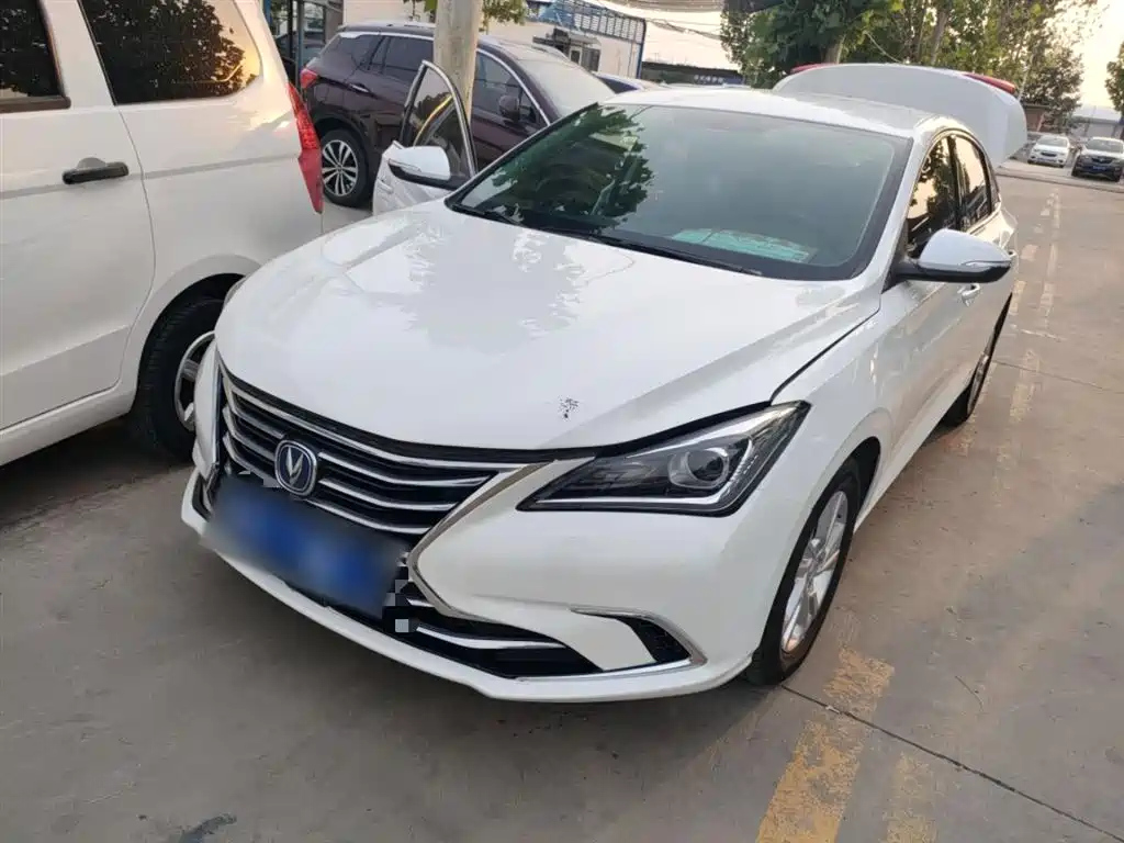 CHANGAN EADO 2019