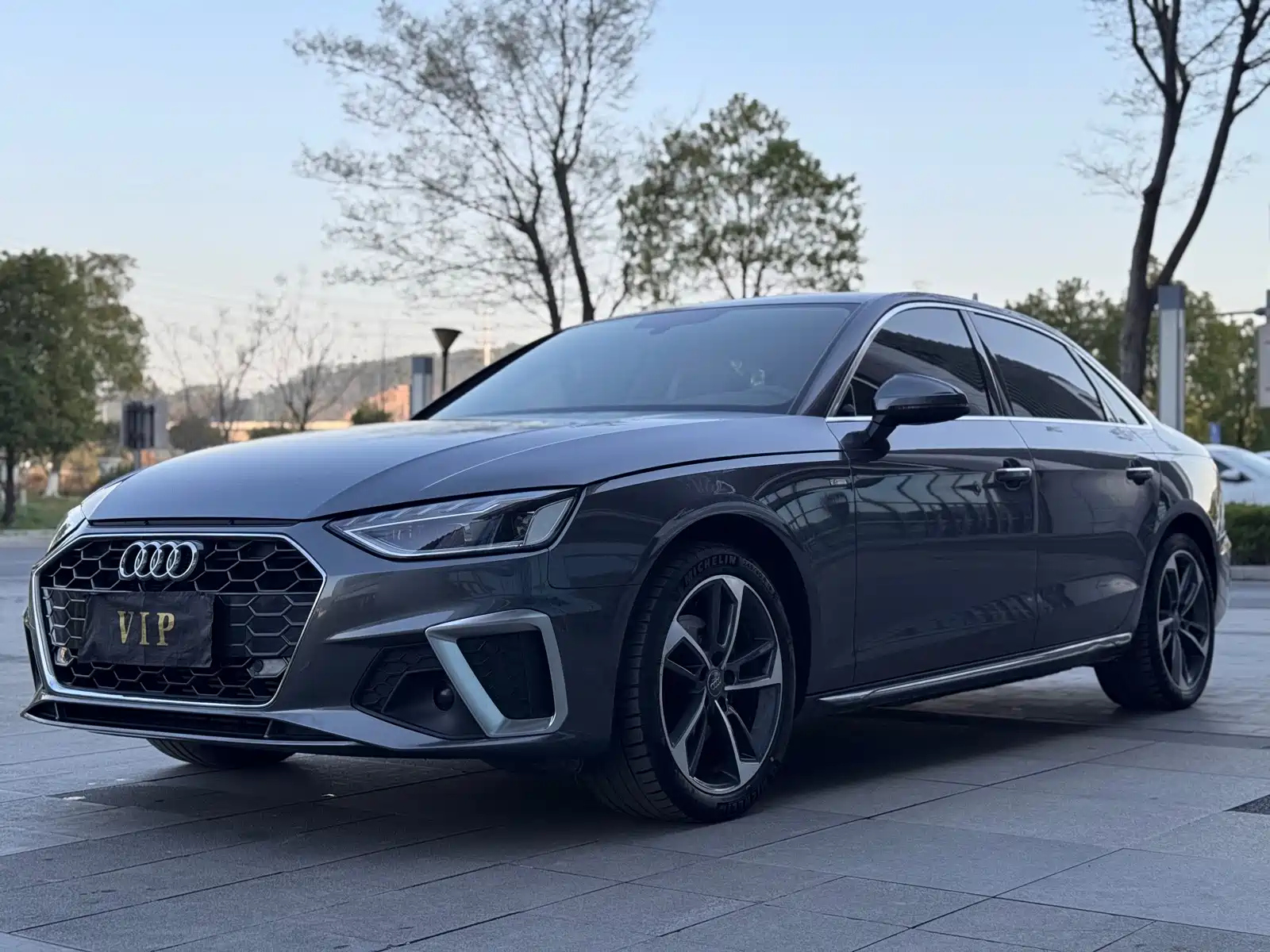 AUDI A4L 2020