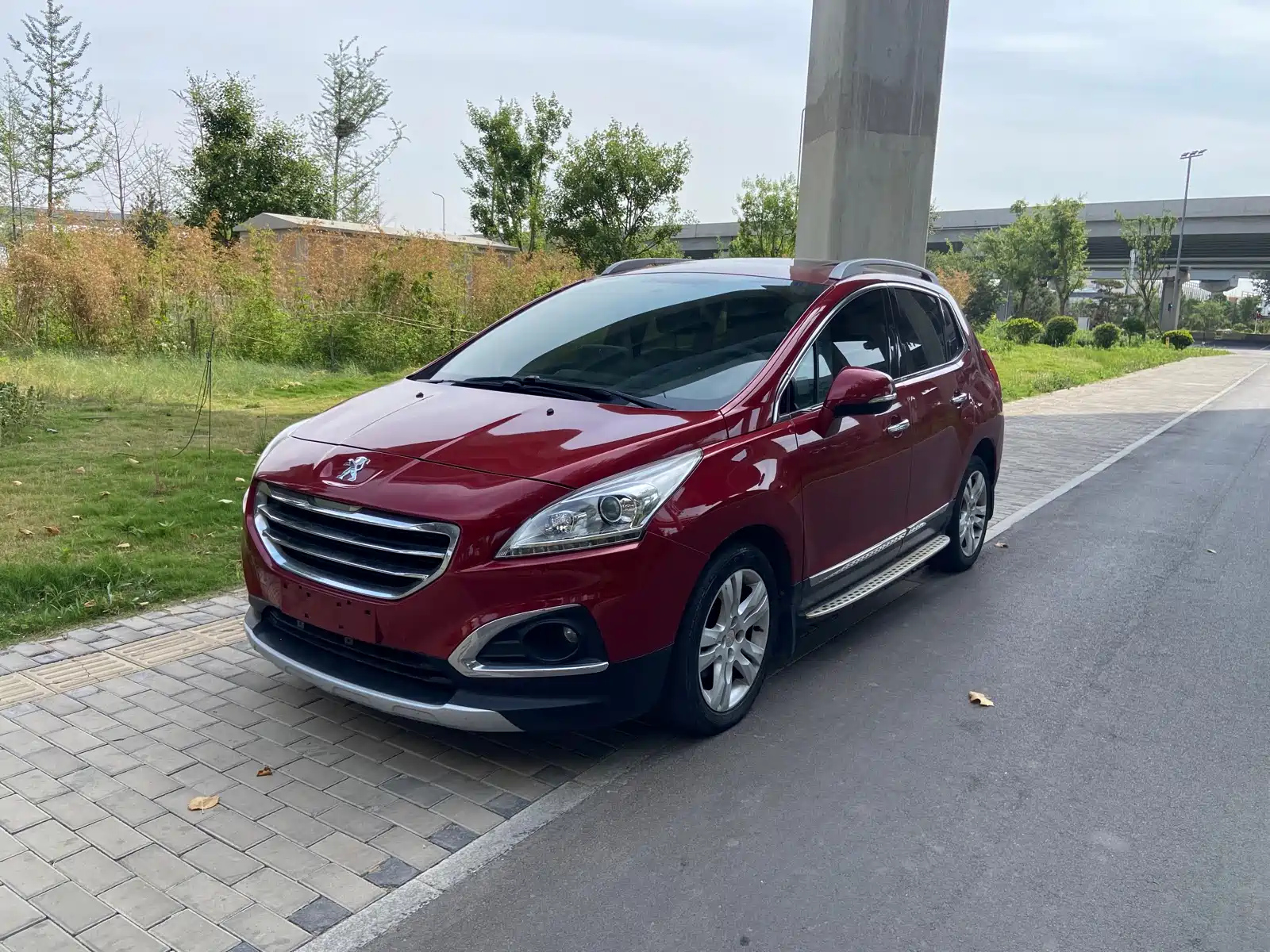 PEUGEOT 3008 2013
