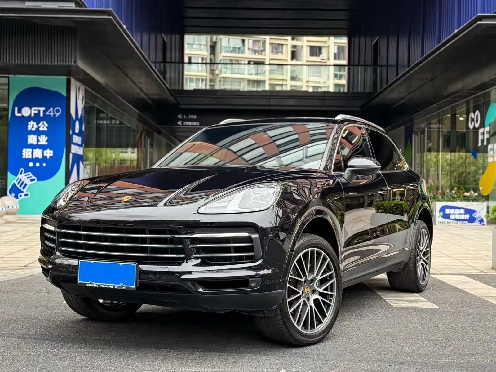 PORSCHE CAYENNE 2022