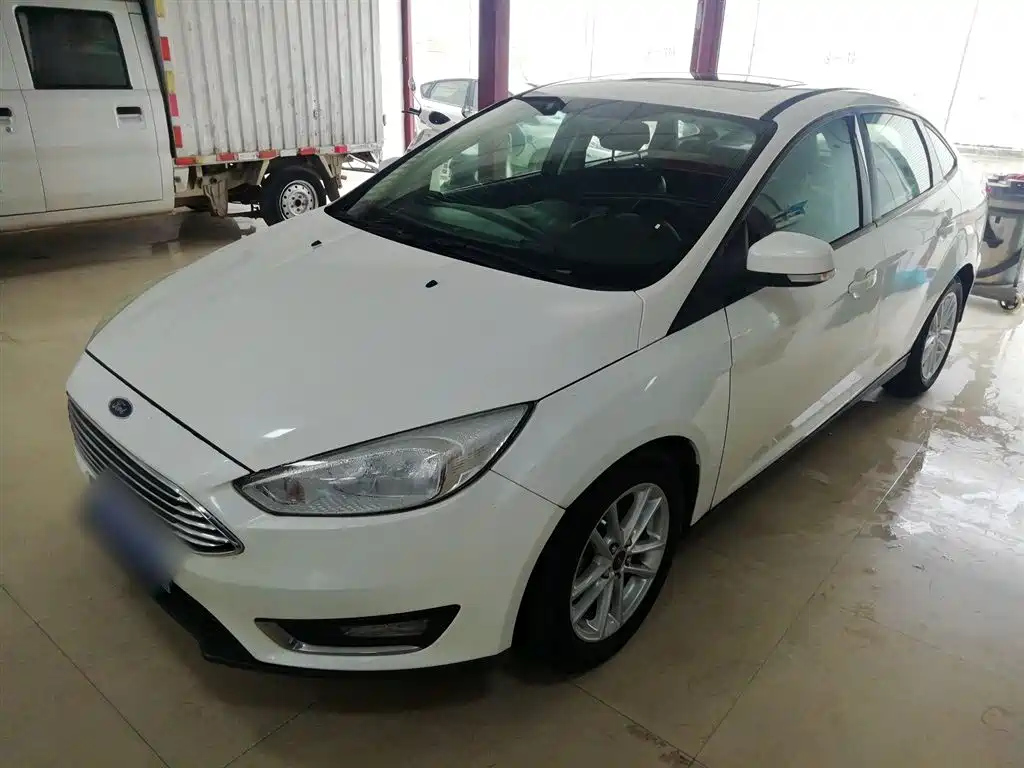 FORD FOCUS 2015