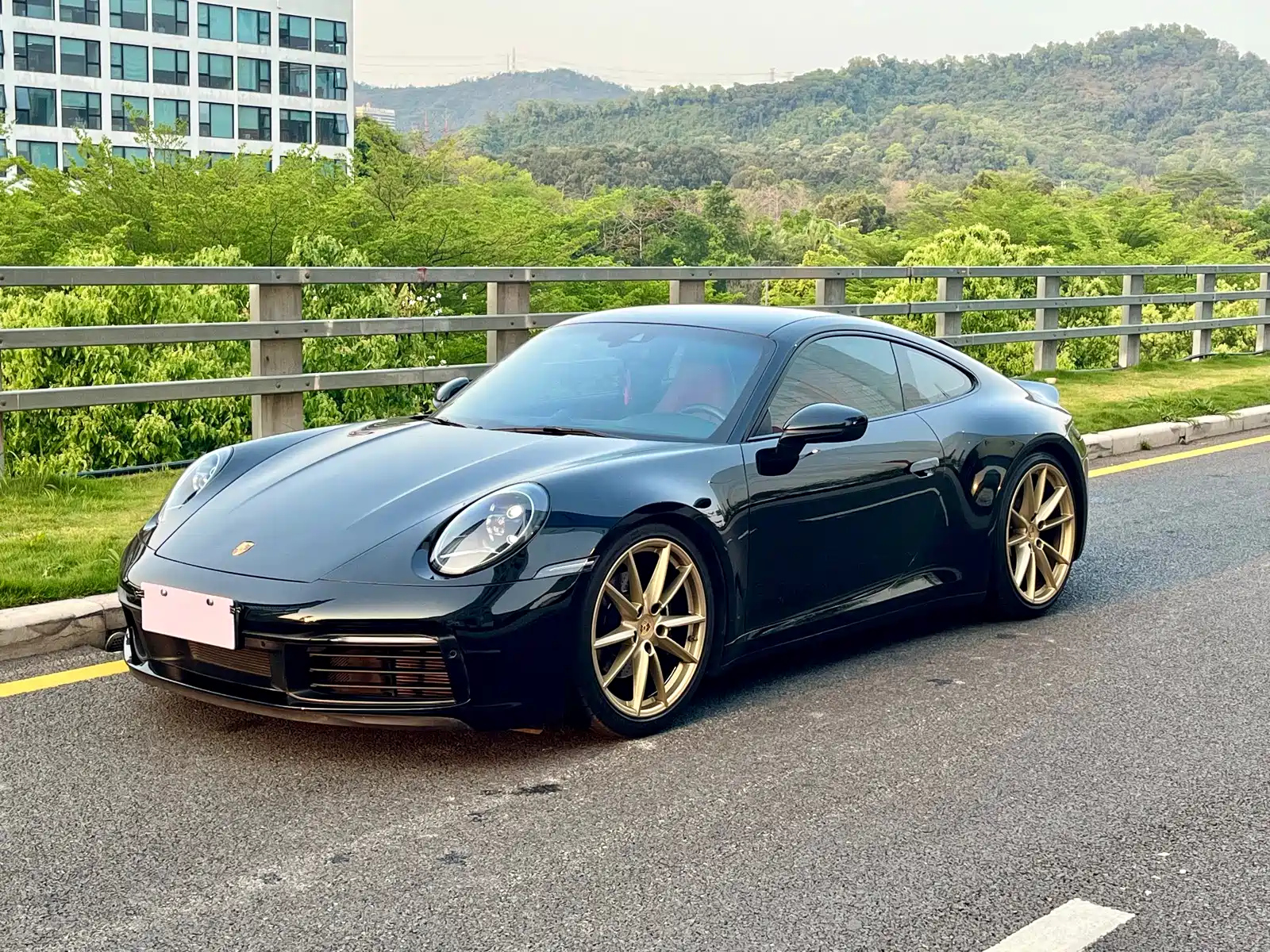 PORSCHE 911 2022
