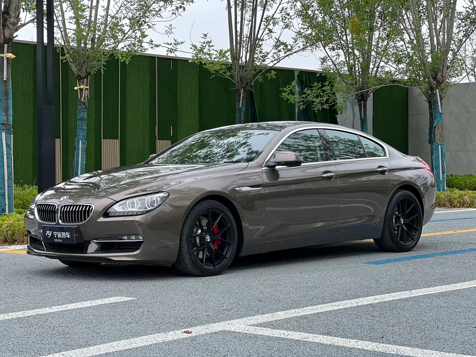 BMW 6-SERIES 2013