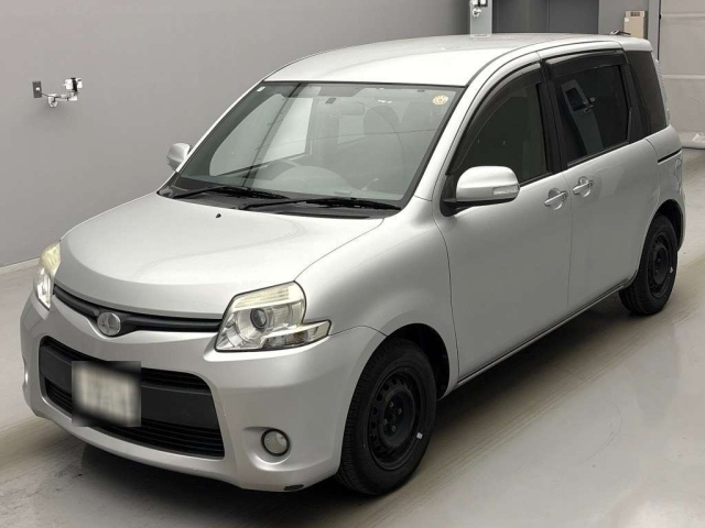 TOYOTA SIENTA 2012
