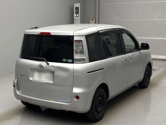 TOYOTA SIENTA 2012