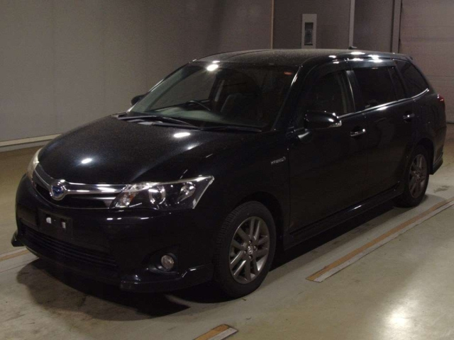 TOYOTA COROLLA FIELDER 2014