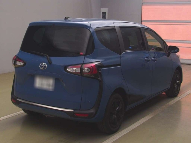 TOYOTA SIENTA 2022